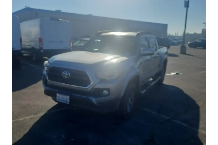 $25500 : Toyota Tacoma 2017 4x2 TRD O image 1