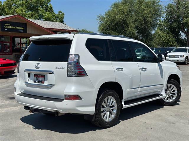 $25197 : 2014 GX 460 image 3