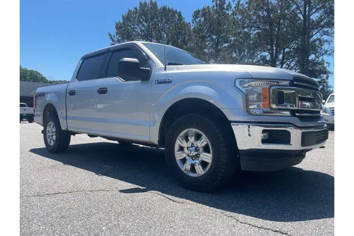 $28339 : Ford F-150 2019 4x4 XL 4dr S image 1