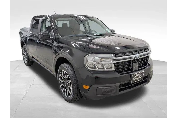 $27879 : Ford Maverick 2024 Lariat 4d image 7