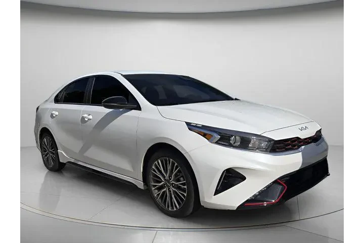 $19423 : Kia Forte 2024 GT-Line 4dr S image 3