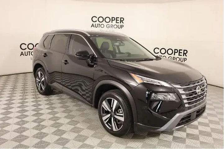 $31525 : Nissan Rogue 2025 AWD SL 4dr image 1