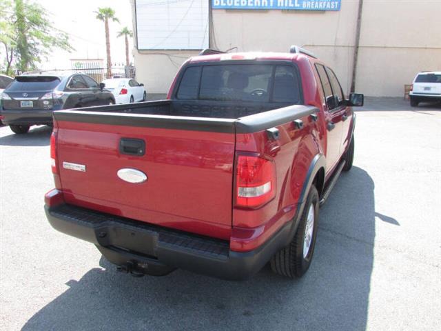 $11995 : 2007 Explorer Sport Trac XLT image 5