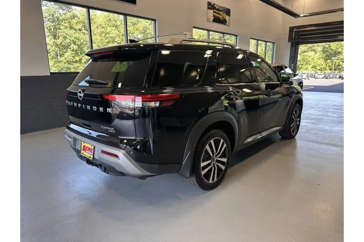 $39795 : Nissan Pathfinder 2024 AWD P image 6