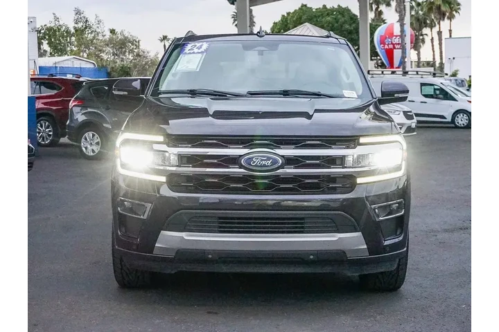 $39592 : Ford Expedition MAX 2024 4x2 image 2