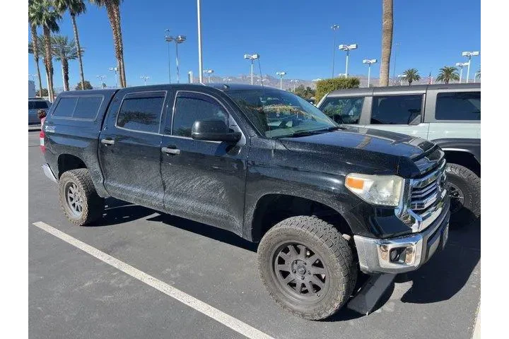 $29535 : Toyota Tundra 2016 4x4 SR5 4 image 1