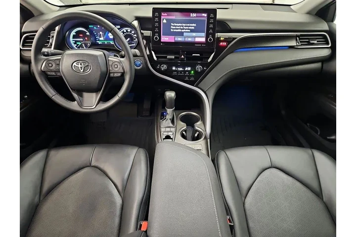 $30998 : Toyota Camry Hybrid 2022 XSE image 9