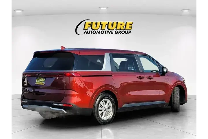 $21988 : Kia Carnival 2022 LX 4dr Min image 4