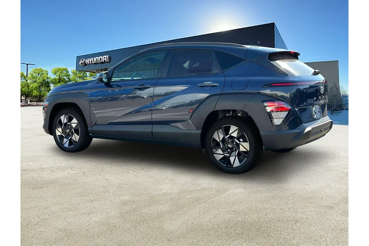 $19799 : Hyundai KONA 2025 SEL 4dr Cr image 4