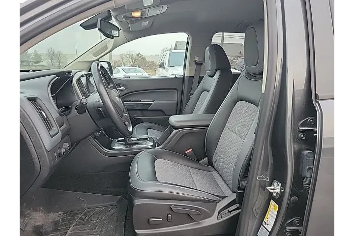 $24900 : Chevrolet Colorado 2016 4x4 image 8