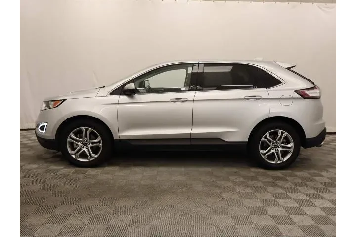 $11995 : Ford Edge 2016 Titanium 4dr image 4