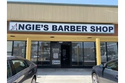 Buscando Barbero con Lic. en Los Angeles