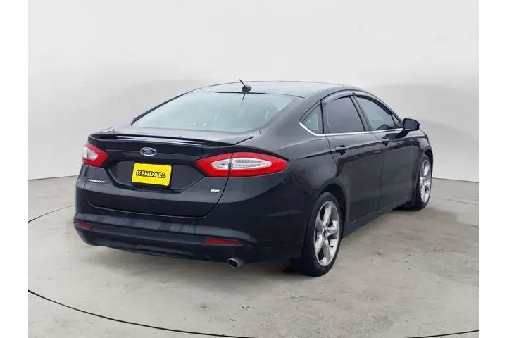 $9261 : Ford Fusion 2016 SE 4dr Seda image 5