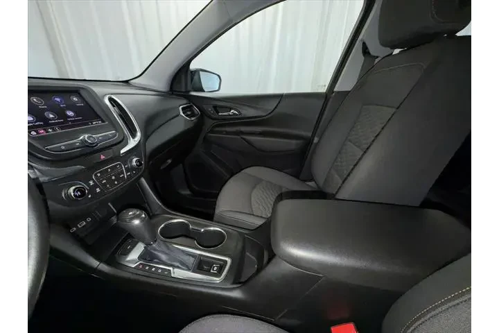 $19795 : Chevrolet Equinox 2020 4x4 L image 3