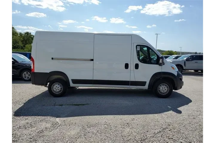 $28987 : Ram ProMaster 2023 2500 159 image 3
