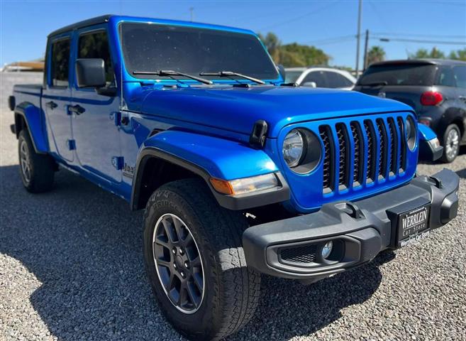 2021 JEEP GLADIATOR image 8