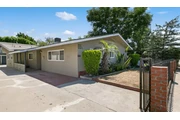 3-BEDROOM HOUSE AVAILABLE NOW! en Los Angeles