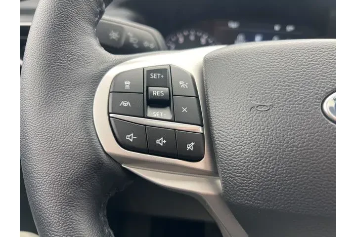 $31912 : Ford Explorer 2022 AWD Limit image 9