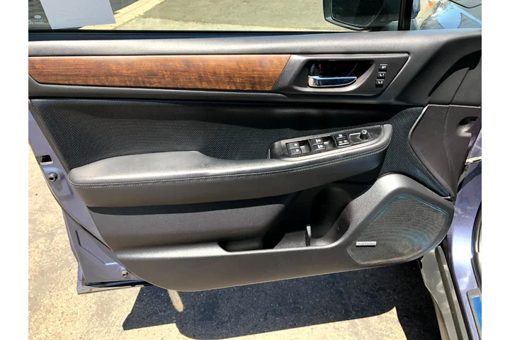 $16990 : 2016 Outback 2.5i Limited image 9