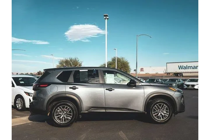 $19937 : Nissan Rogue 2024 S 4dr Cros image 2