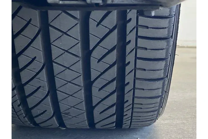 $35591 : Toyota Camry 2025 XSE 4dr Se image 6