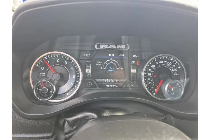 $32981 : Ram 1500 2022 4x4 Laramie 4d image 6