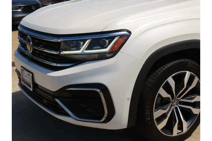 $29999 : Volkswagen Atlas Cross Sport image 3