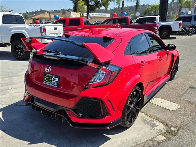 $35595 : 2017 Civic Type R image 6