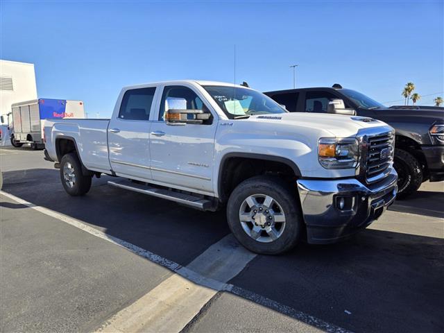 $47748 : Pre-Owned 2019 Sierra 3500HD image 9