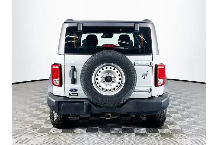 $35999 : Ford Bronco 2023 4x4 Base 2d image 6