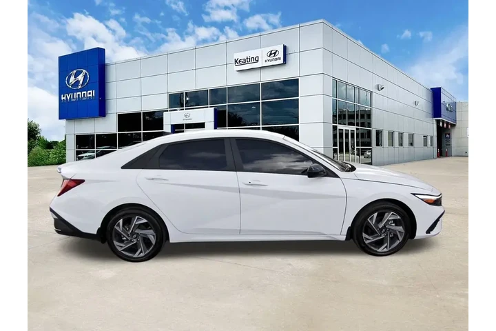 $23488 : Hyundai ELANTRA Hybrid 2025 image 4