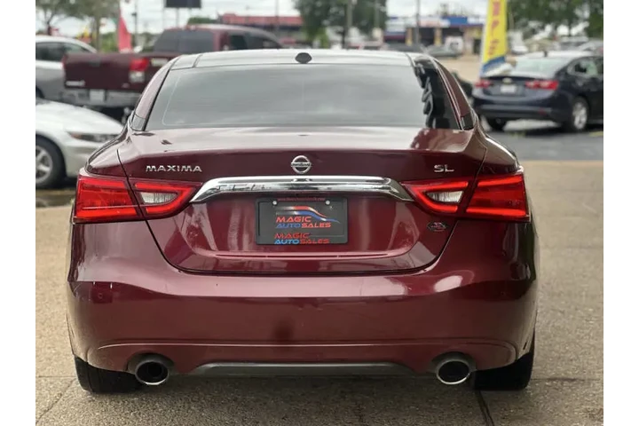 $14499 : 2017 Maxima 3.5 S image 8