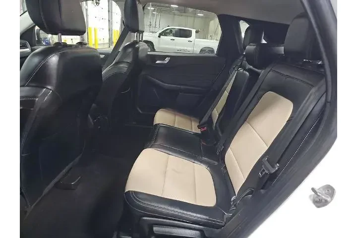 $21759 : Ford Escape 2022 AWD Titaniu image 4