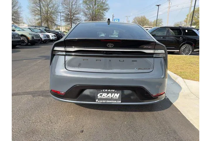 $33630 : Toyota Prius Prime 2024 XSE image 6