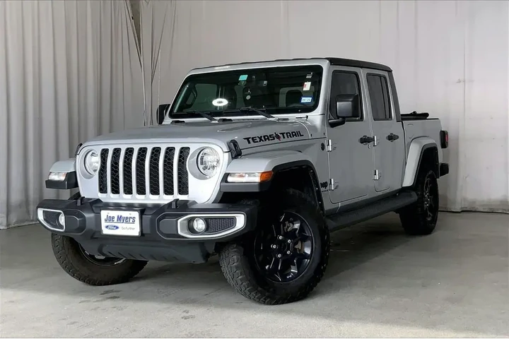 $31991 : Jeep Gladiator 2023 4x4 Free image 2