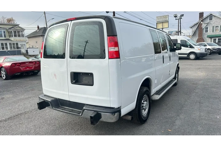 $13998 : 2018 Express image 4