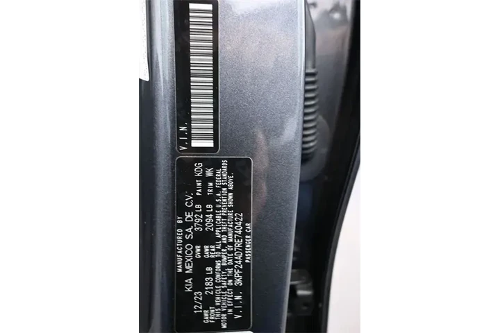 $16901 : Kia Forte 2024 LX 4dr Sedan image 4