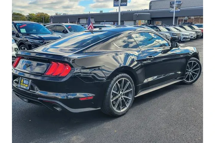 $23875 : Ford Mustang 2019 EcoBoost P image 8
