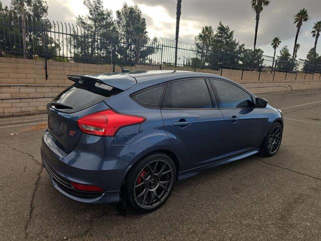 $13995 : 2018 Focus ST image 2