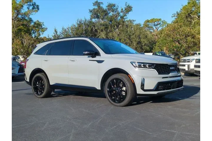 $28971 : Kia Sorento 2023 SX 4dr SUV image 3