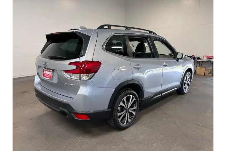 $26921 : Subaru Forester 2023 AWD Lim image 3