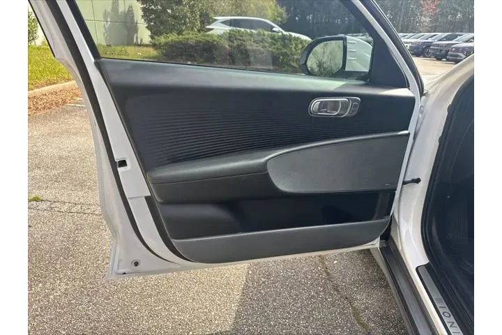 $19960 : Hyundai IONIQ 6 2023 Limited image 10