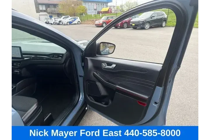 $25995 : Ford Escape 2023 AWD ST-Line image 9