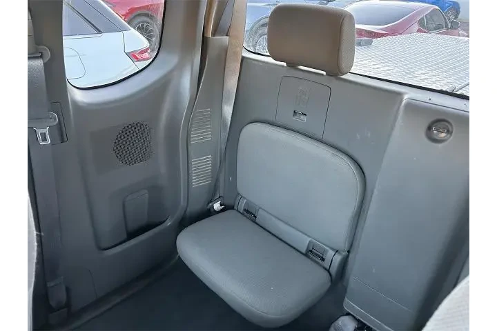 $15702 : Nissan Frontier 2019 4x2 S 4 image 10