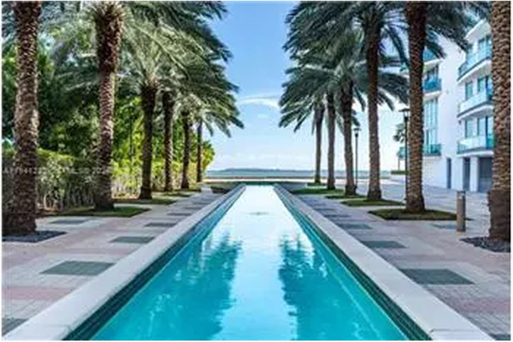 $5400 : Rental property with 2 bedro image 3