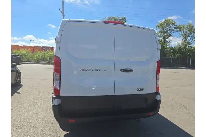 $39999 : Ford Transit 2025 150 3dr SW image 5