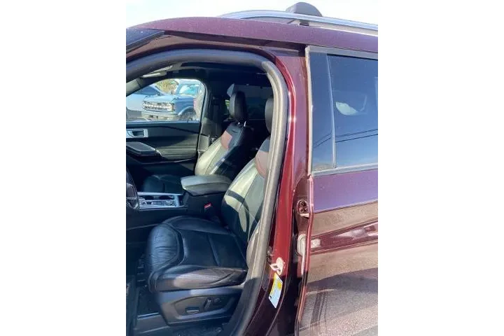 $39808 : Ford Explorer 2023 AWD Plati image 2