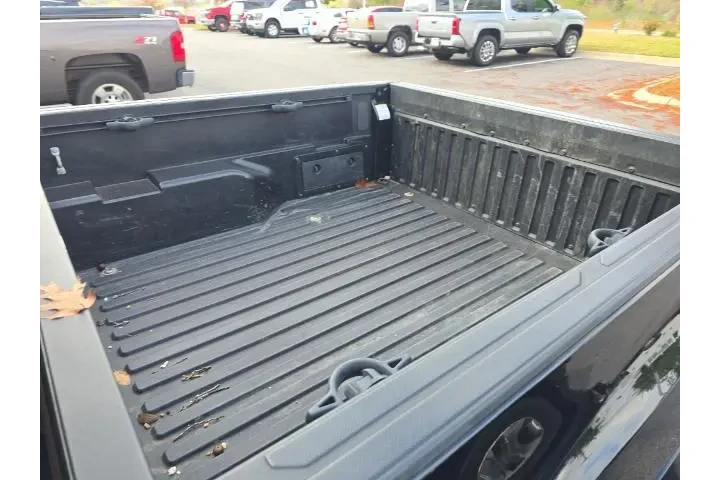 $28912 : Toyota Tacoma 2021 4x2 TRD O image 2