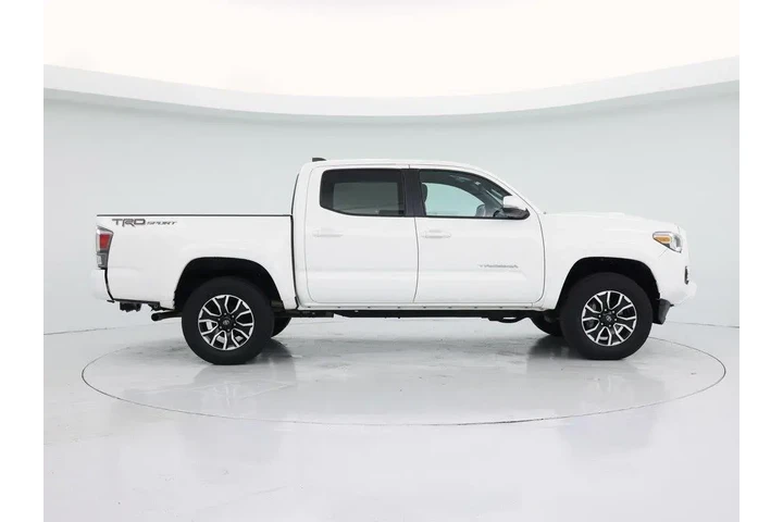 $34998 : Toyota Tacoma 2021 4x2 TRD S image 7