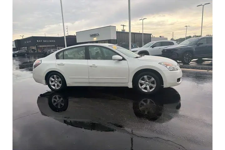 $7995 : Nissan Altima 2009 2.5 SL 4d image 4